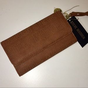 Steve Madden Cognac Trifold Logo wallet